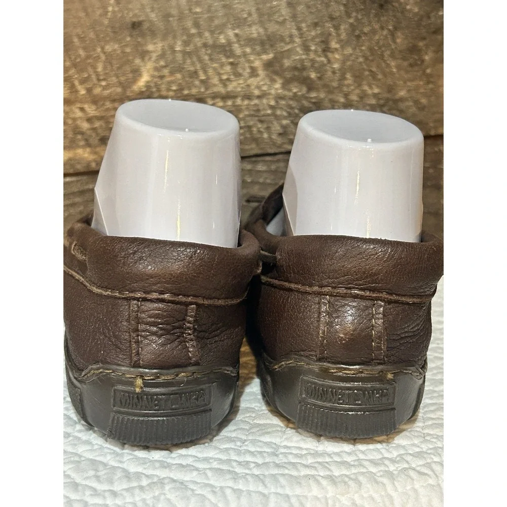 Minnetonka‎ Men's Moosehide Brown Leather Loafer Moccasin Slipper Size 9